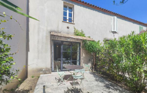 Nice Home In Saint Laurent De La Cabrerisse